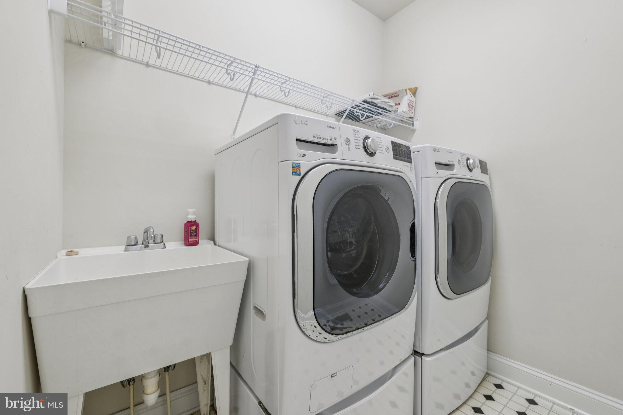 1702 Fieldbrook Lane Mount Airy, MD 21771 - Photo 23 of 72 First Floor Laundry