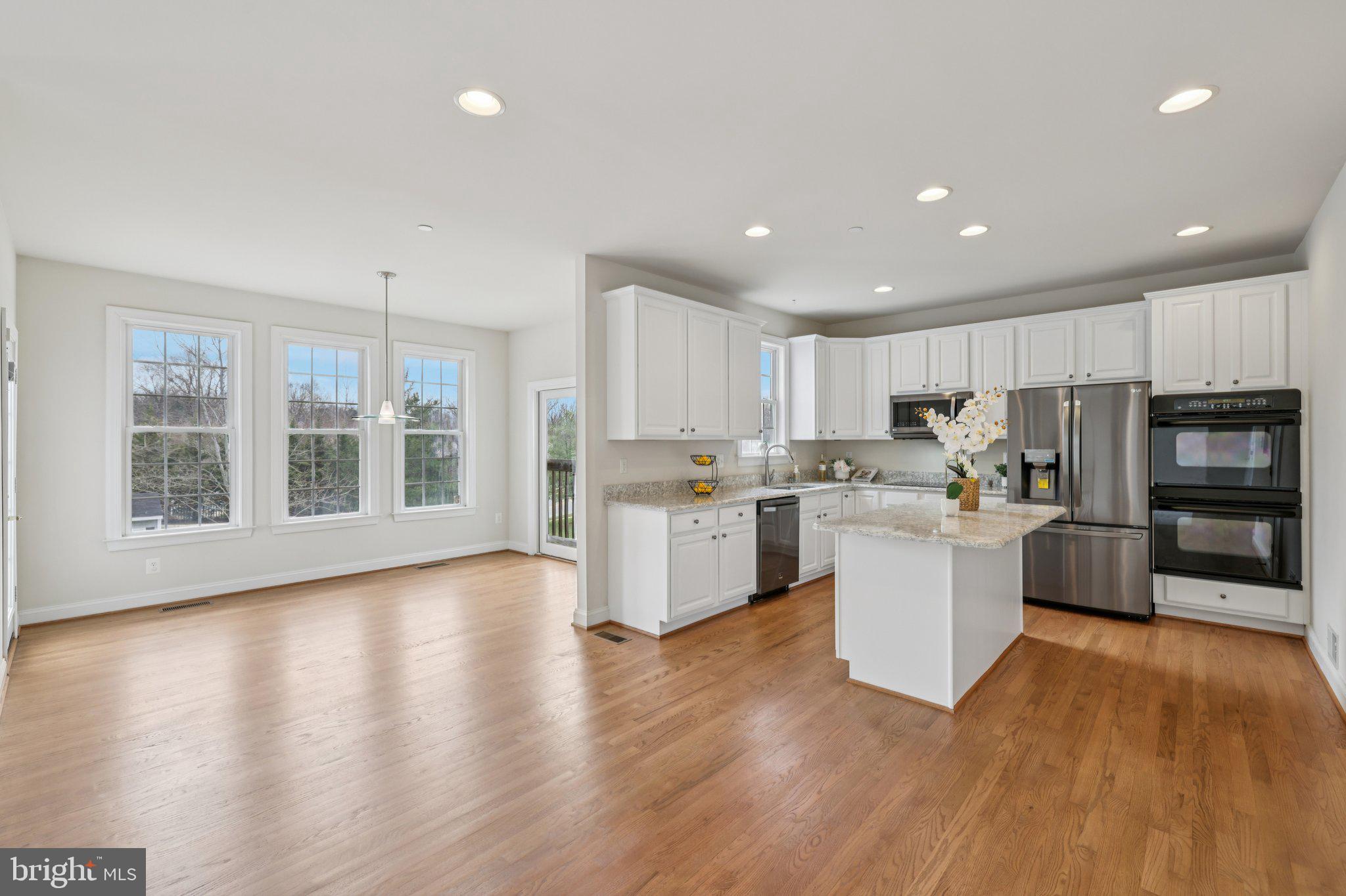 1702 Fieldbrook Lane Mount Airy, MD 21771 - Photo 5 of 72 Beautiful Kitchen