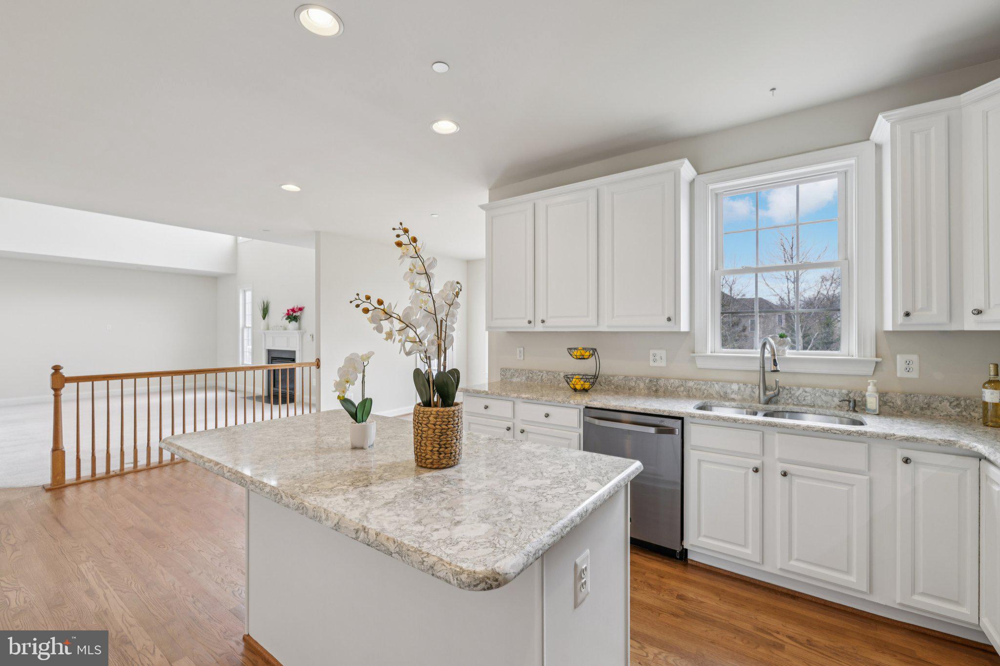 1702 Fieldbrook Lane Mount Airy, MD 21771 - Photo 8 of 72 Beautiful Kitchen