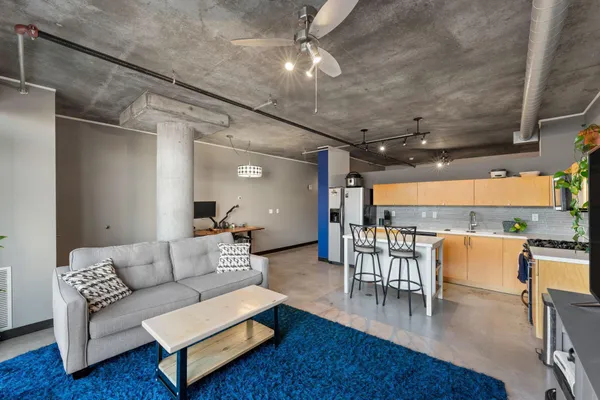 $2,195 | 730 North 4th Street, Unit 405, Minneapolis, MN 55401