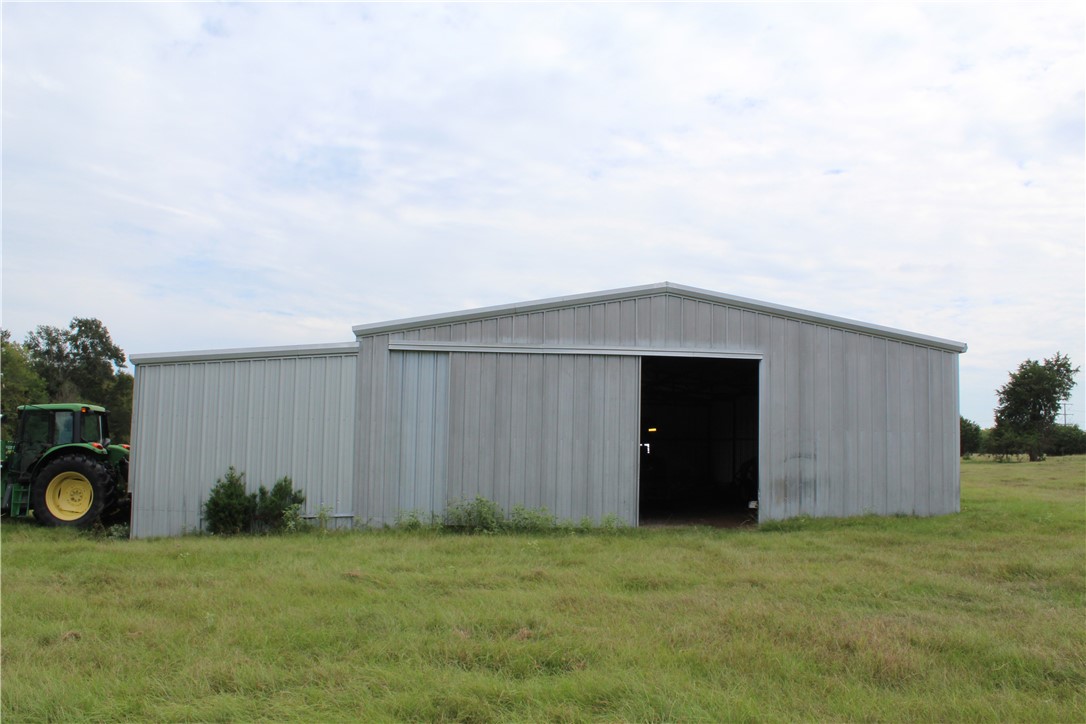 16601 County Road 467 Marquez, TX 77865 - Photo 3 of 38 View of pole building with a yard