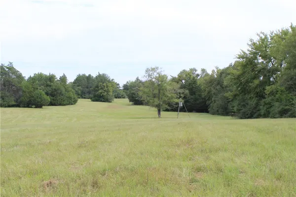 $2,200,000 | 16601 County Road 467, Marquez, TX 77865