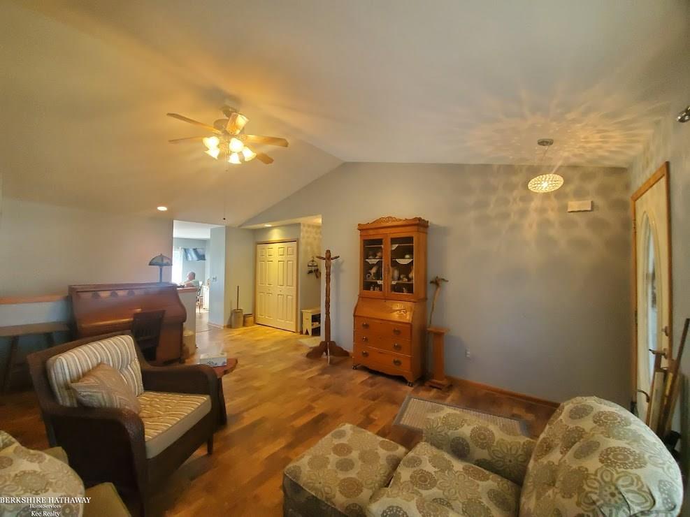 457 Newcastle Lane, Unit 42 Romeo, MI 48065 - Photo 4 of 21