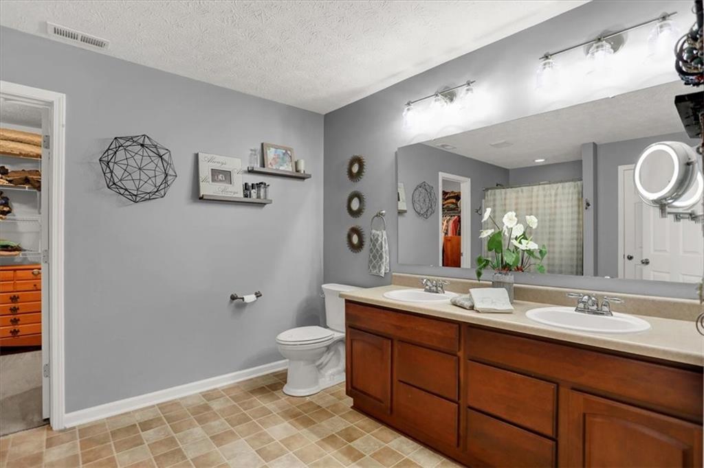 12031 Raiders Boulevard Fishers, IN 46037 - Photo 35 of 60