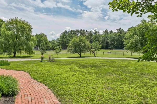 $1,700,000 | 108 Whitten Neck Road, Wolfeboro, NH 03894