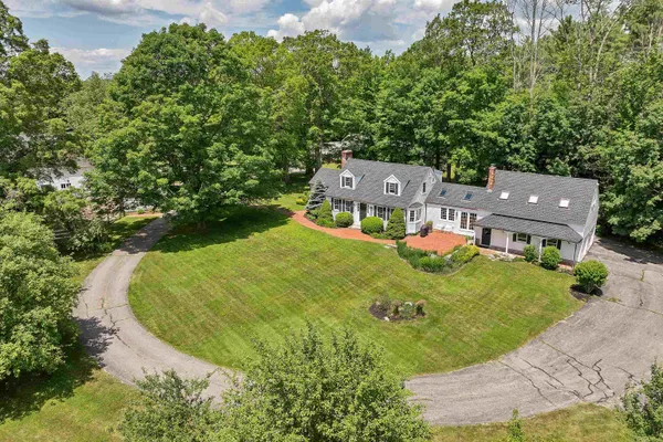 $1,700,000 | 108 Whitten Neck Road, Wolfeboro, NH 03894