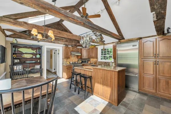 $1,700,000 | 108 Whitten Neck Road, Wolfeboro, NH 03894