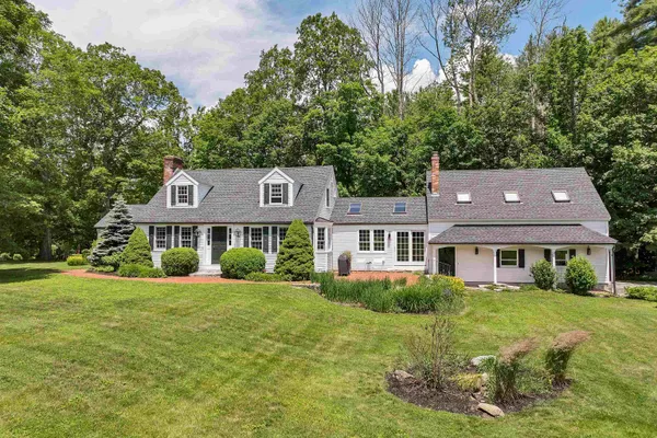 $1,700,000 | 108 Whitten Neck Road, Wolfeboro, NH 03894