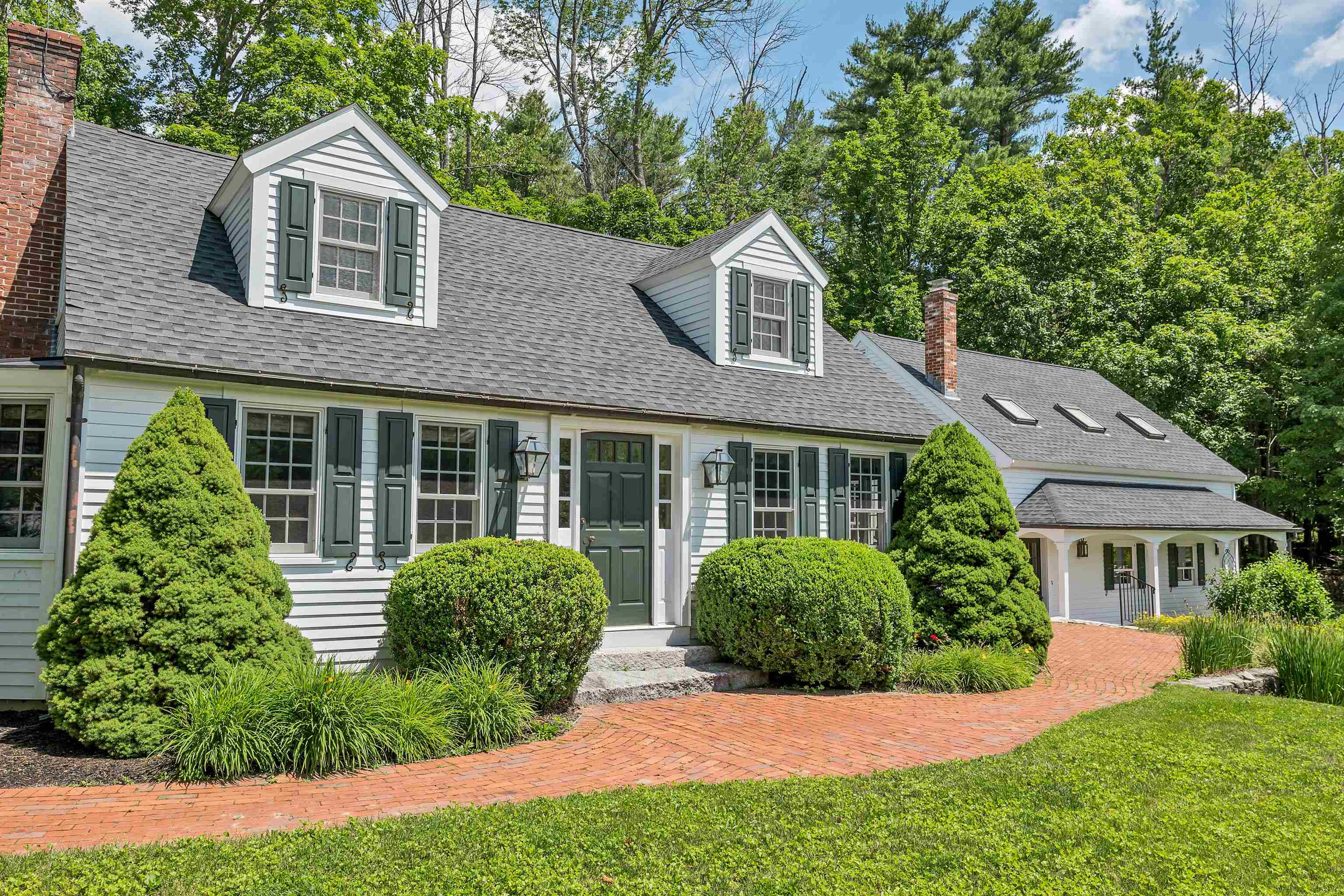 108 Whitten Neck Road Wolfeboro, NH 03894 - Photo 6 of 60