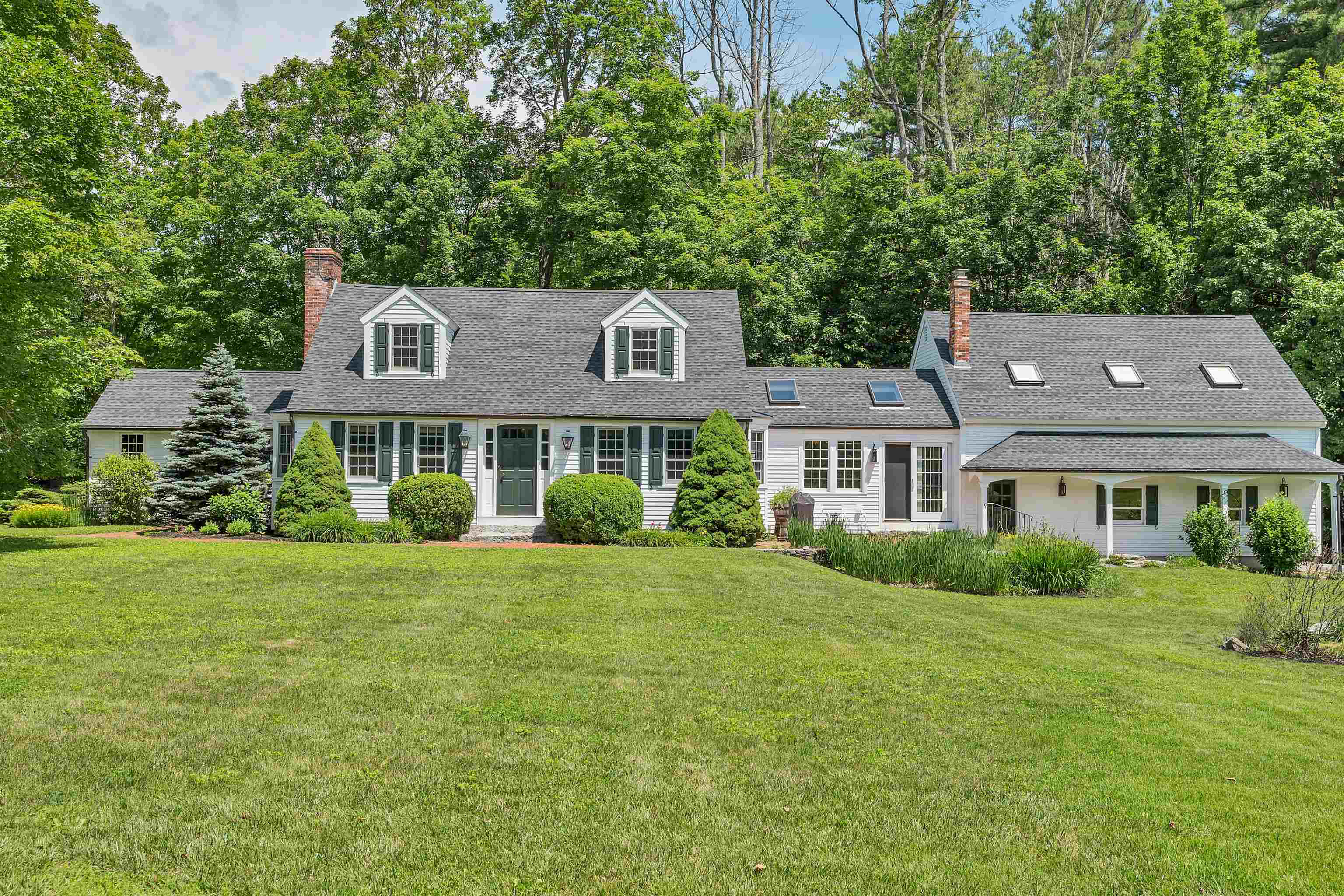 108 Whitten Neck Road Wolfeboro, NH 03894 - Photo 8 of 60