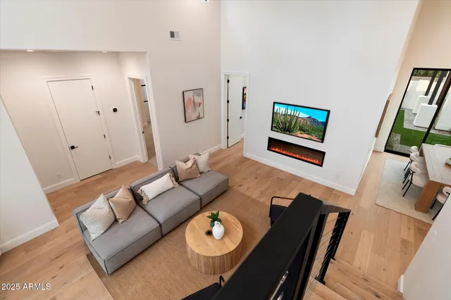 $2,049,900 | 4311 East Sells Drive, Phoenix, AZ 85018