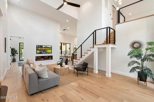 $2,049,900 | 4311 East Sells Drive, Phoenix, AZ 85018