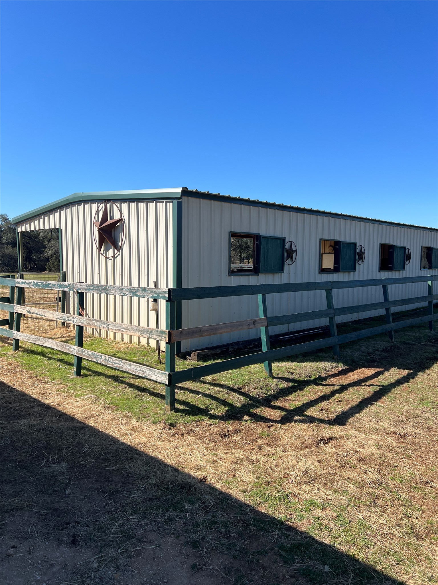 555 River Run Leander, TX 78641 - Photo 26 of 32 Barn rear view
