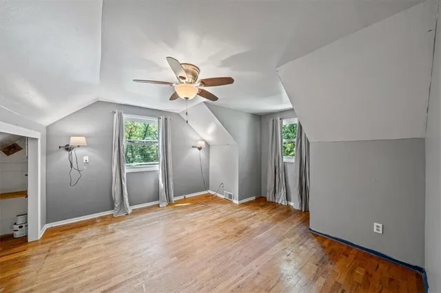 $395,000 | 5903 Northwest Walnut Creek Drive, Parkville, MO 64152