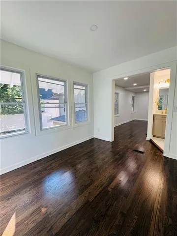 $2,600 | 2706 East 36th Street, Kansas City, MO 64128