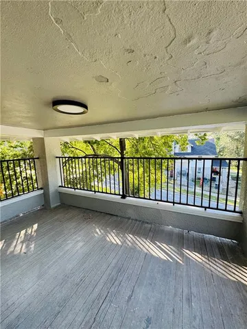 $2,600 | 2706 East 36th Street, Kansas City, MO 64128