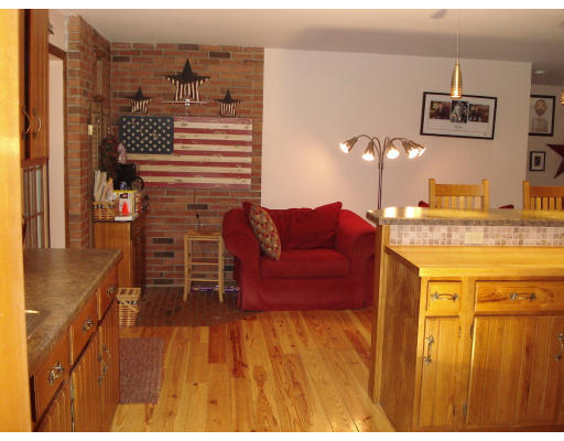 52 Kulessa Cross Road Sunderland, MA 01375 - Photo 5 of 12 Gallery Image 5