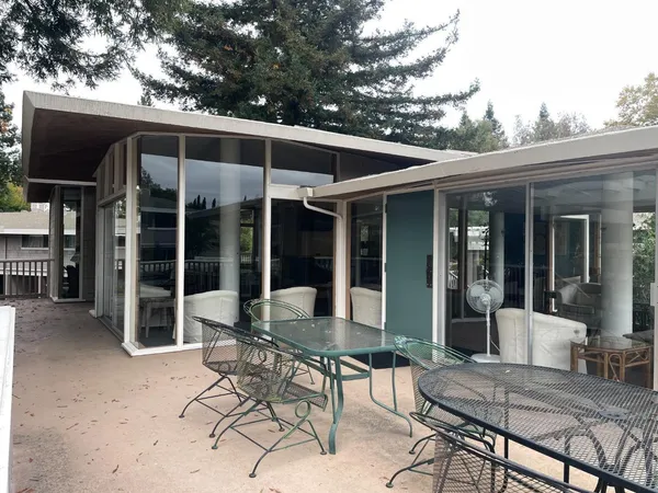 $399,000 | 500 West Middlefield Road, Unit 122, Mountain View, CA 94043