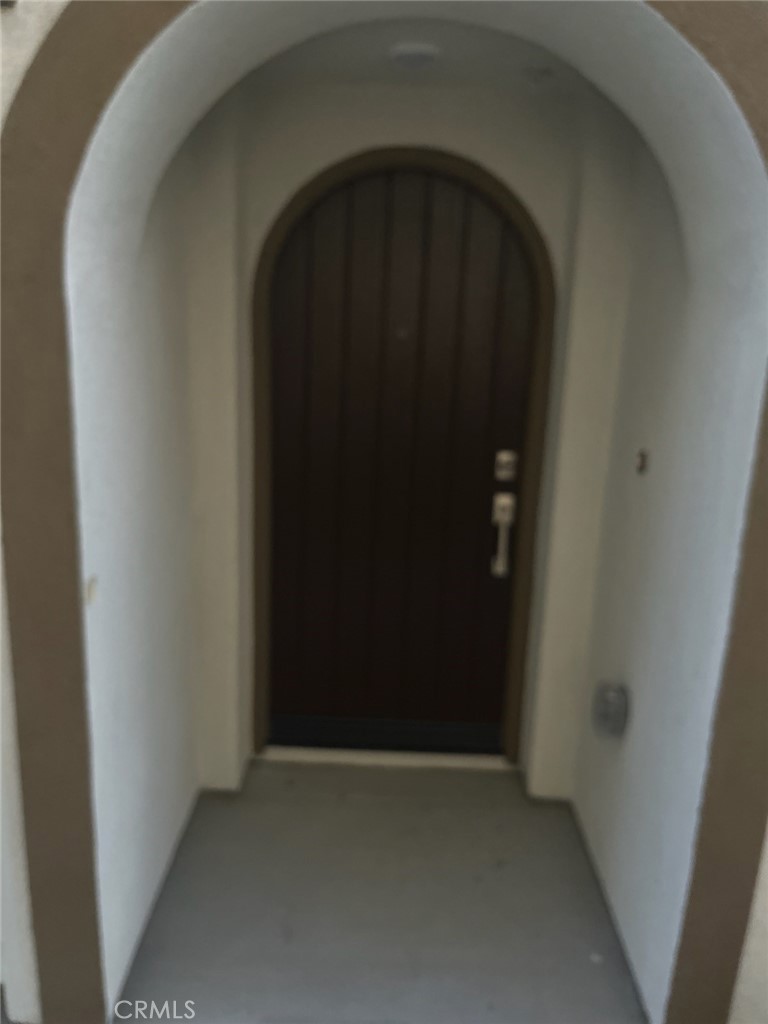 8315 Gabrielino Court Rancho Cucamonga, CA 91730 - Photo 5 of 27 a view of a garage