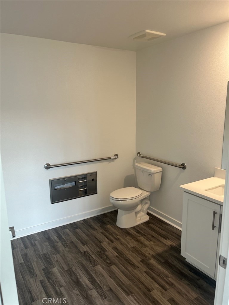 8315 Gabrielino Court Rancho Cucamonga, CA 91730 - Photo 9 of 27 a bathroom with a toilet and a shower