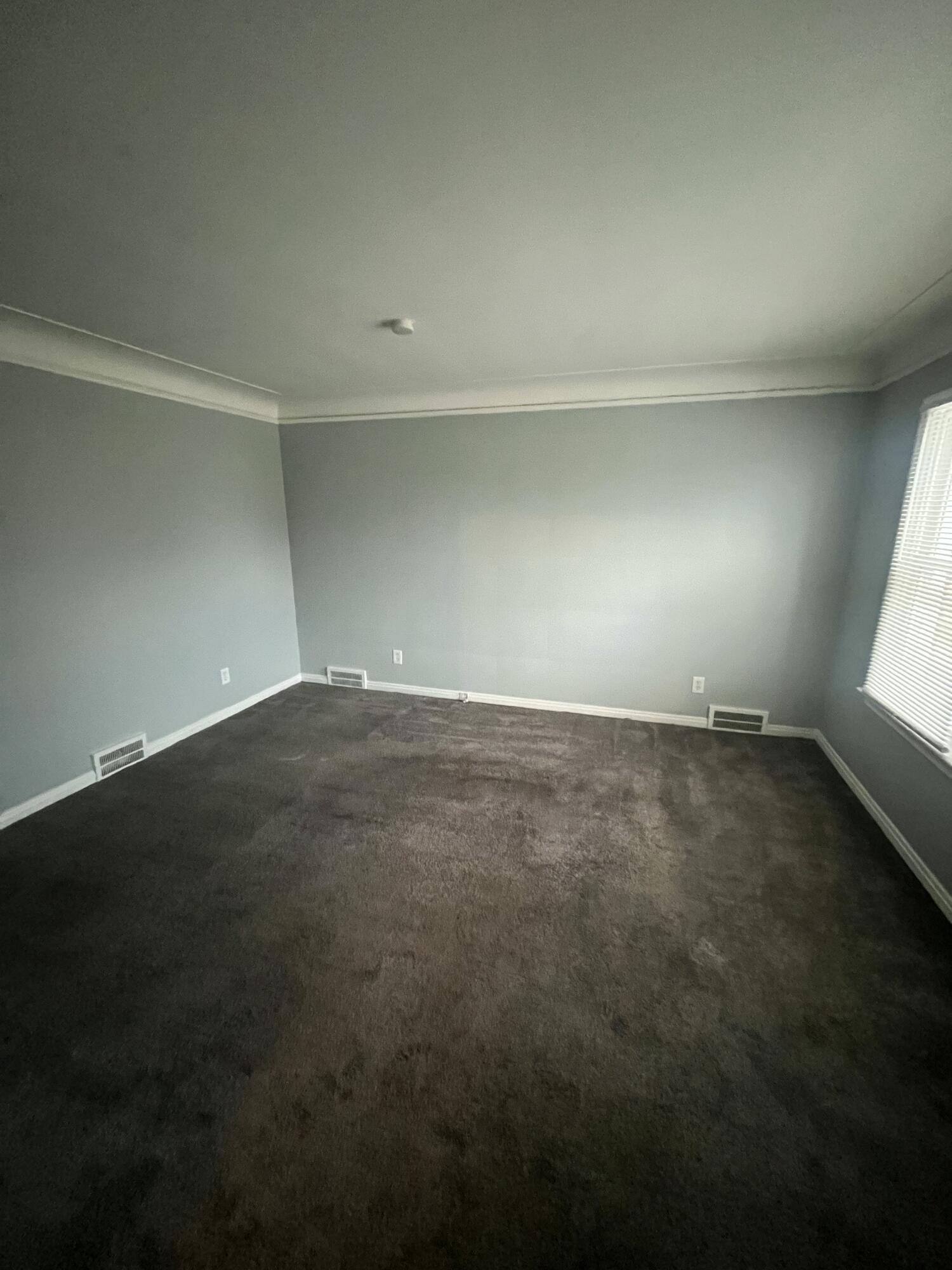 5919 Balfour Road Detroit, MI 48224 - Photo 5 of 21 upper unit Livingroom