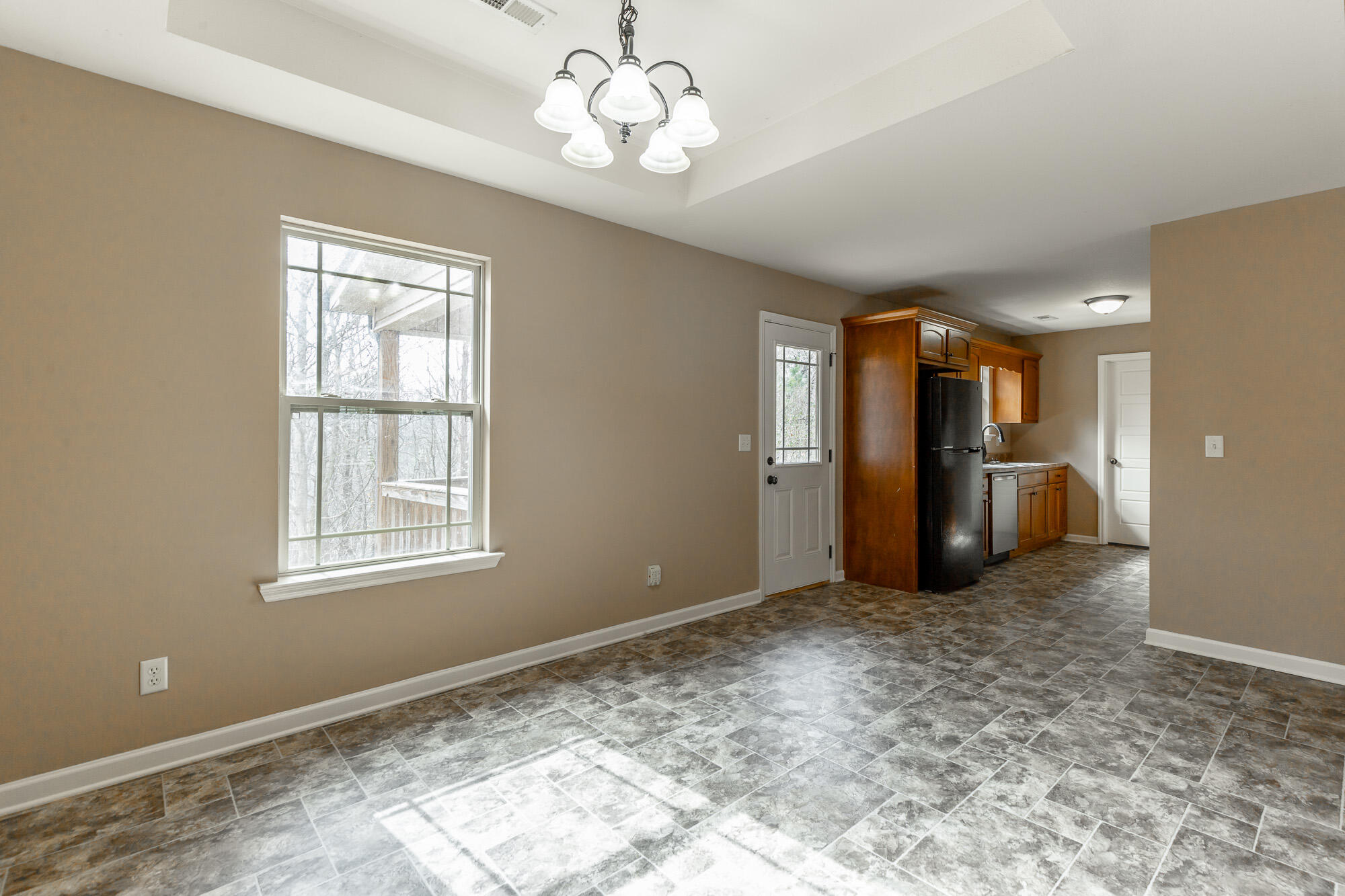 188 Cottage Crest Court Chickamauga, GA 30707 - Photo 11 of 54 188 Cottage Crest Court HD-5