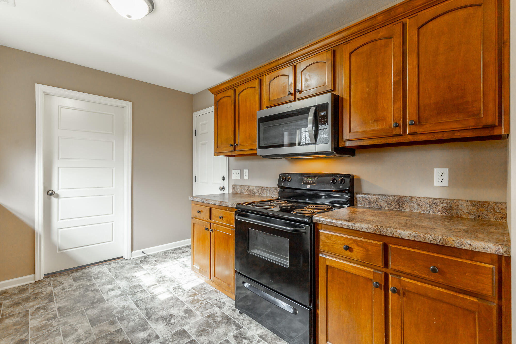 188 Cottage Crest Court Chickamauga, GA 30707 - Photo 15 of 54 188 Cottage Crest Court HD-11