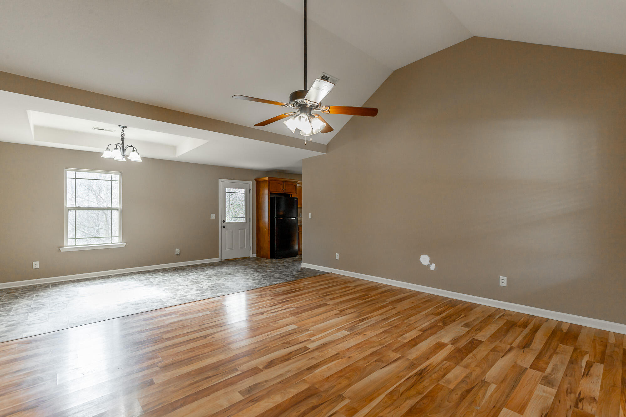 188 Cottage Crest Court Chickamauga, GA 30707 - Photo 4 of 54 188 Cottage Crest Court HD