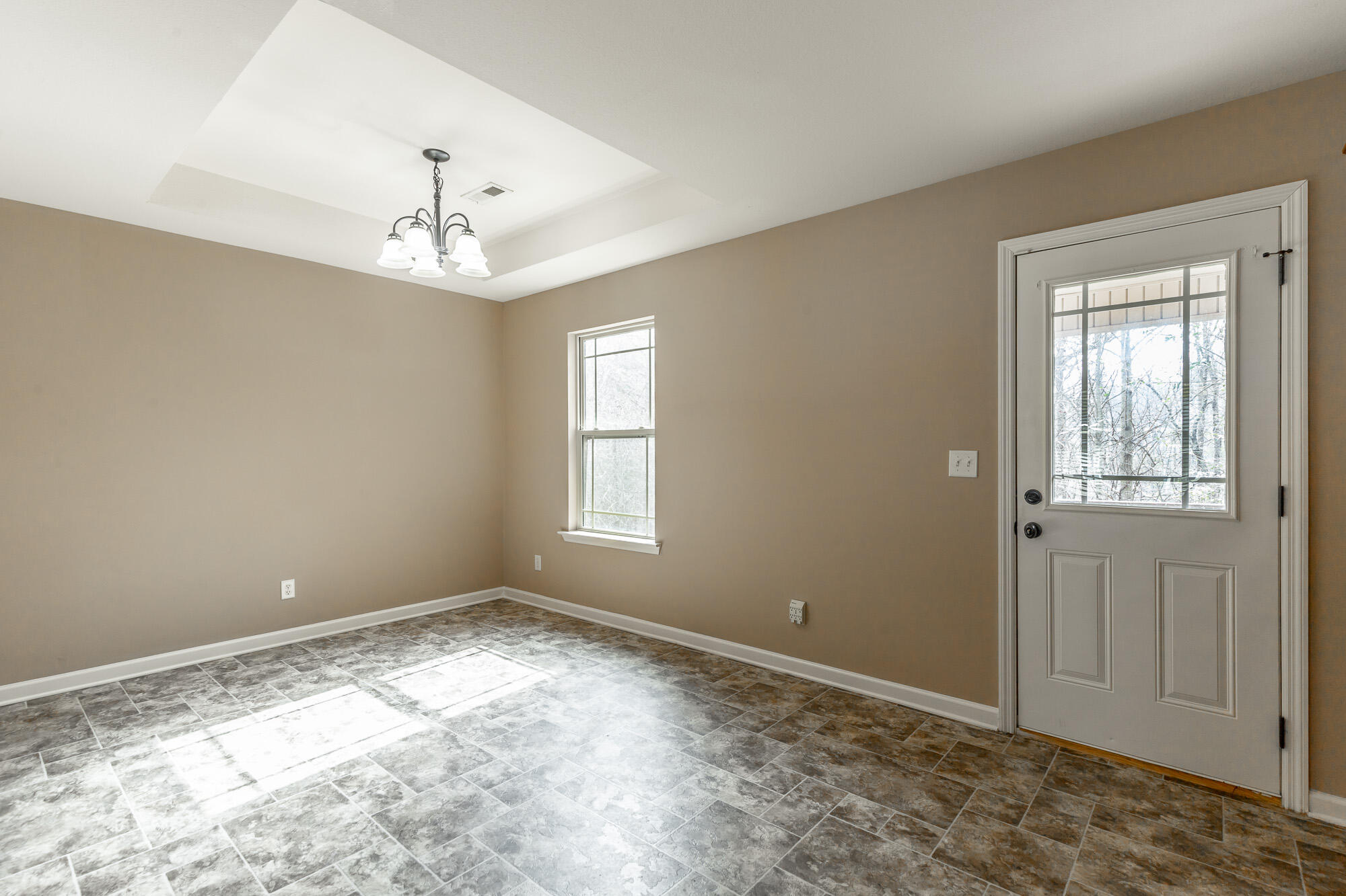 188 Cottage Crest Court Chickamauga, GA 30707 - Photo 10 of 54 188 Cottage Crest Court HD-8