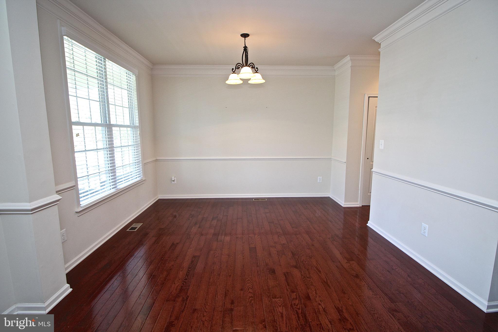 15221 Londons Bridge Road Haymarket, VA 20169 - Photo 11 of 44 Elegant formal spaces