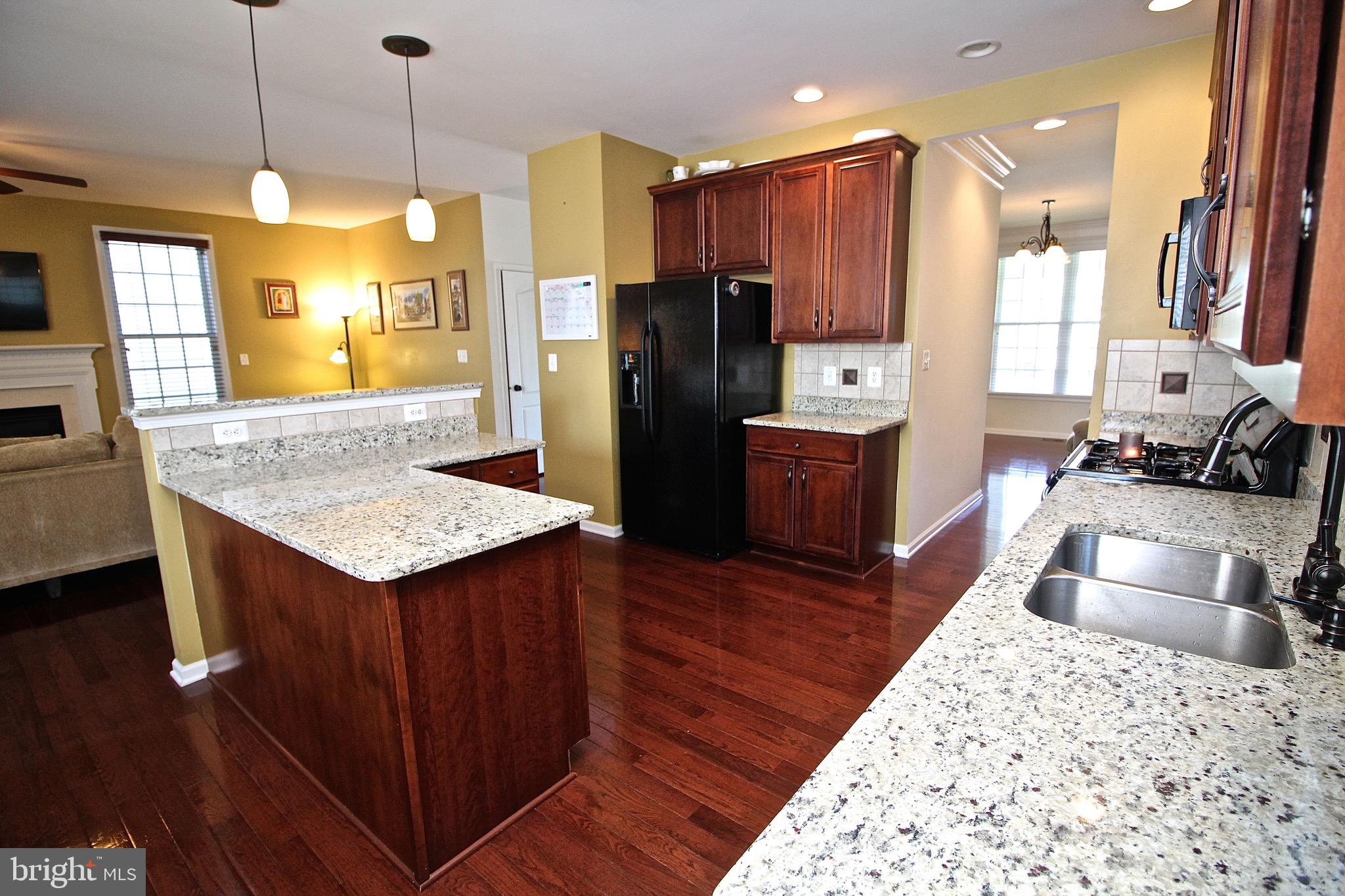 15221 Londons Bridge Road Haymarket, VA 20169 - Photo 20 of 44 Open Kitchen