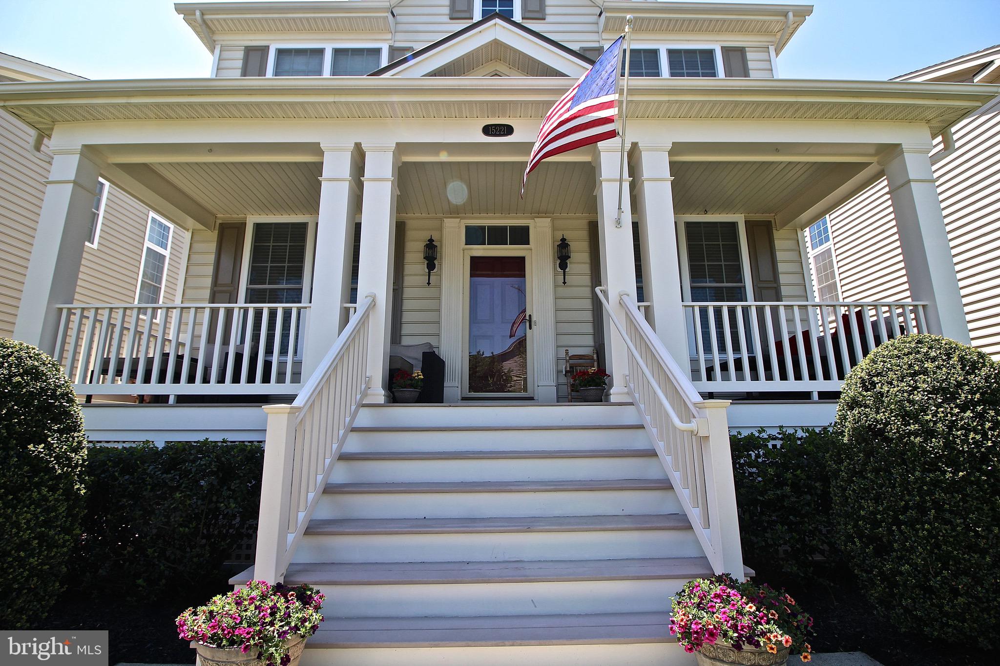 15221 Londons Bridge Road Haymarket, VA 20169 - Photo 3 of 44 Low maintenance covered porch