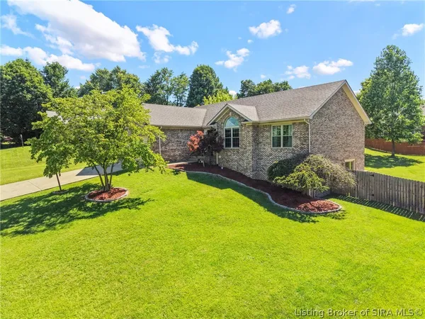 $404,900 | 4351 Country View Drive, Floyds Knobs, IN 47119