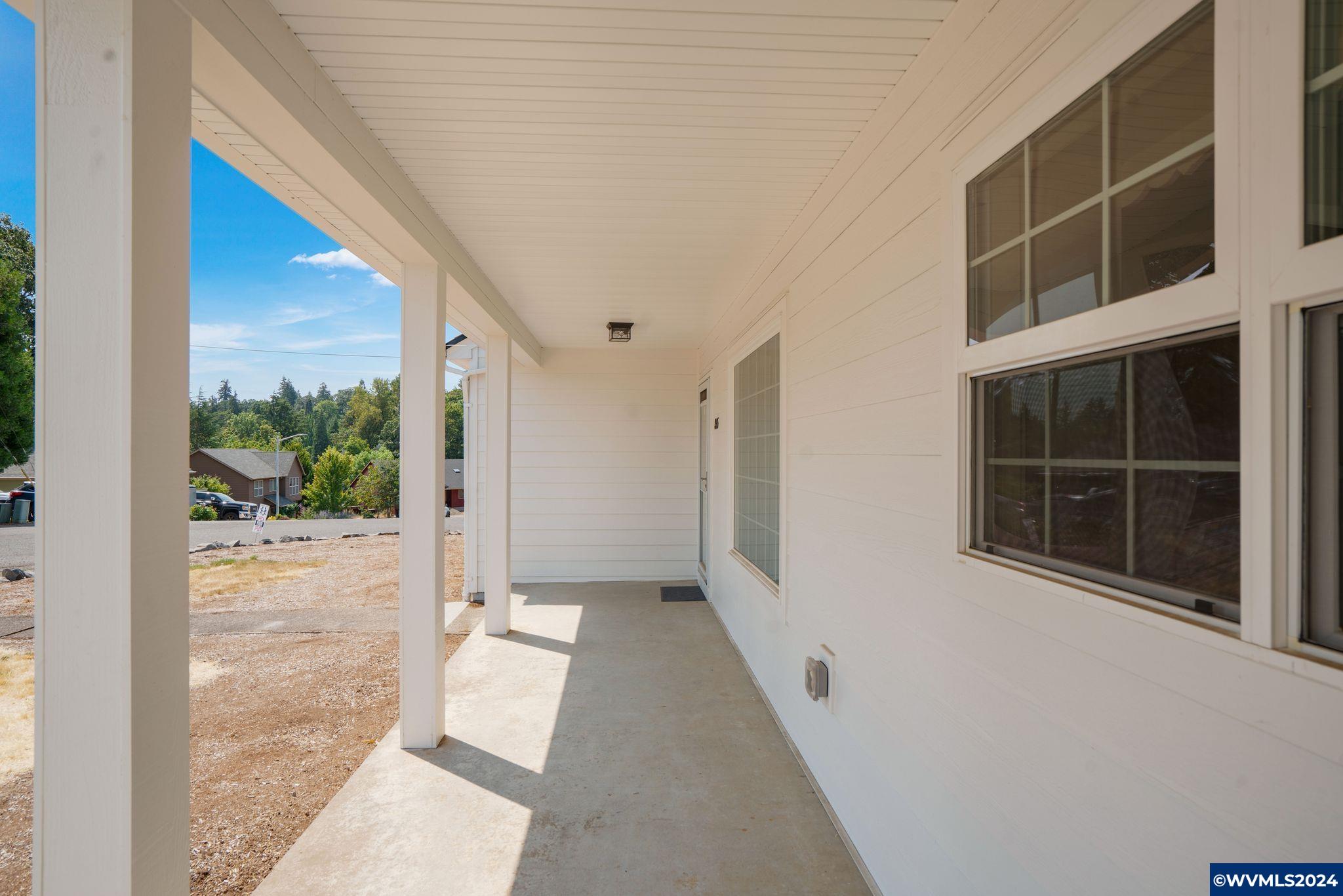 845 Rumsey Road Northwest Salem, OR 97304 - Photo 5 of 34 Gallery Image 5