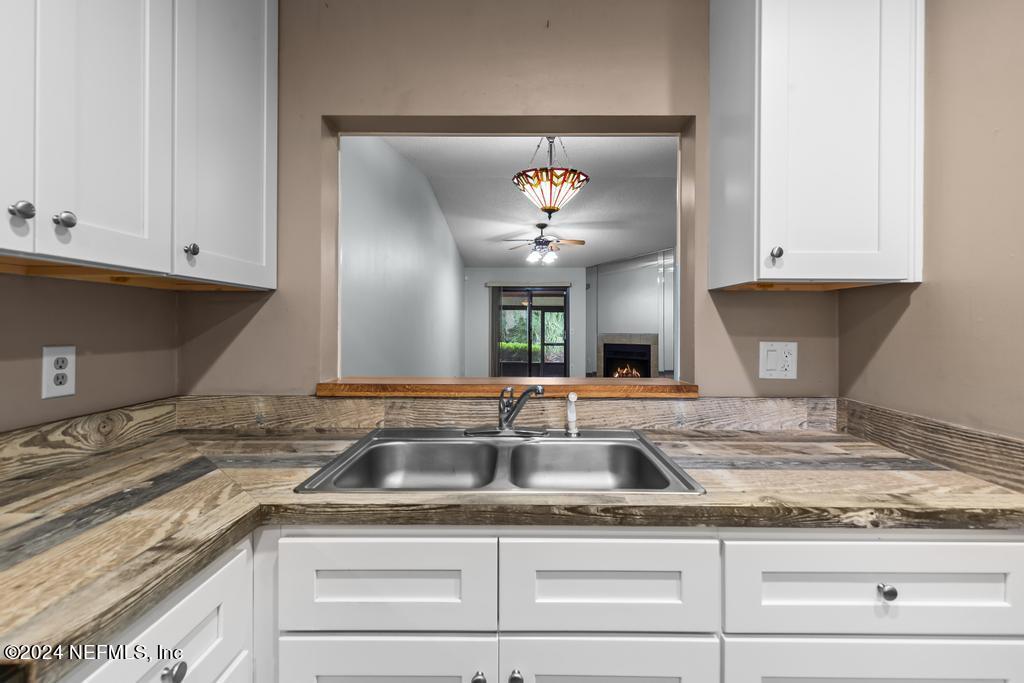 3801 Crown Point Road, Unit 1104 Jacksonville, FL 32257 - Photo 10 of 36 3801 Crown Point-13