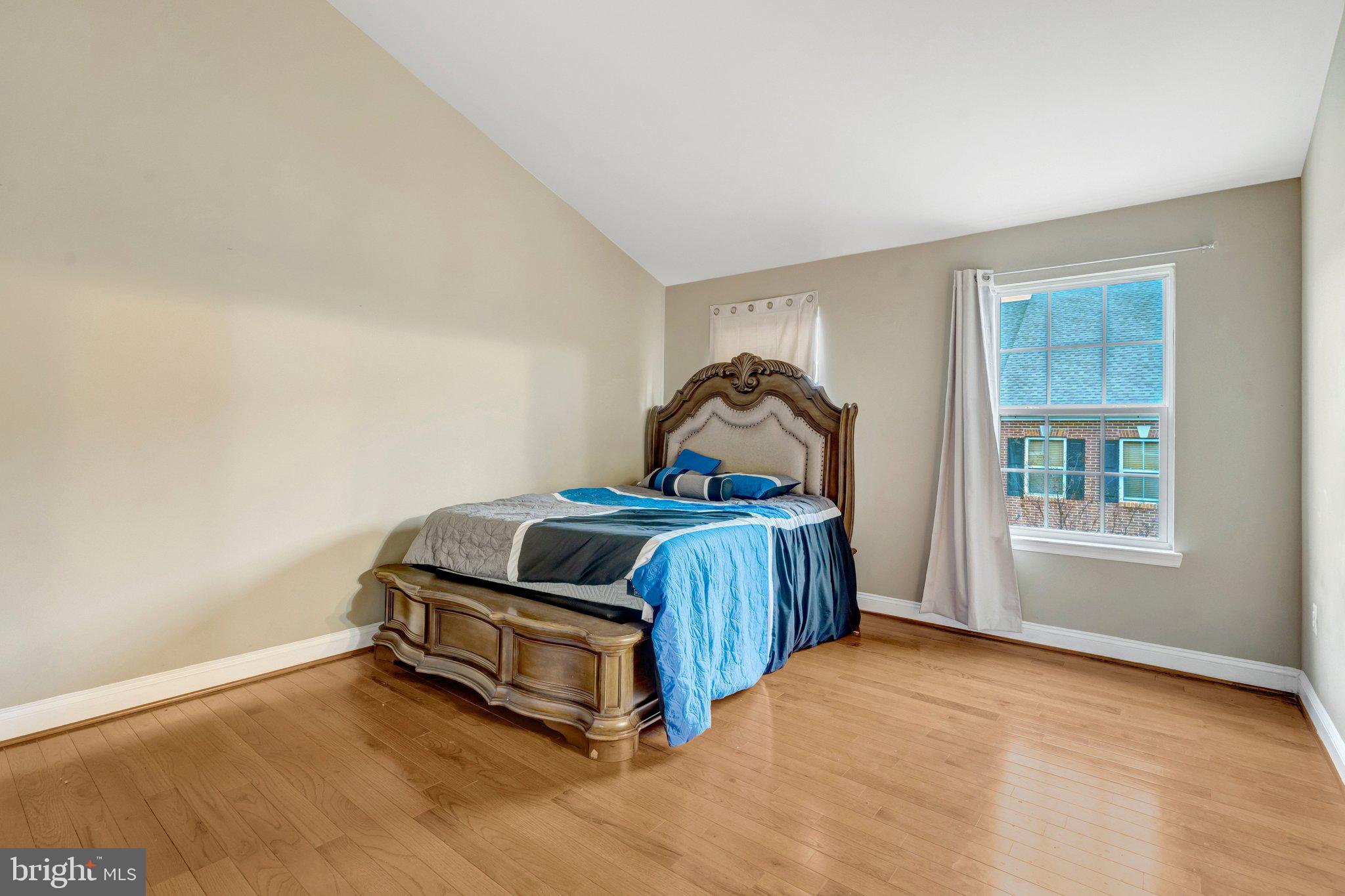 4302 Potomac Highlands Circle Triangle, VA 22172 - Photo 15 of 43 Bright and airy bedroom retreat.