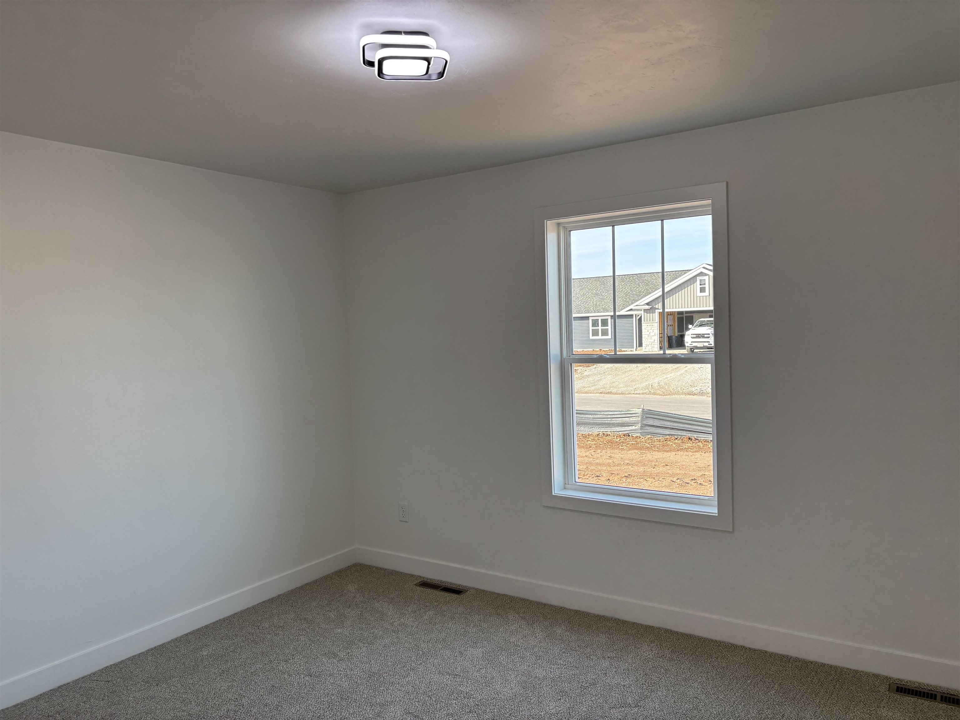 W5609 Tonys Way Appleton, WI 54915 - Photo 17 of 25