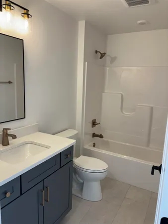 $458,000 | W5609 Tonys Way, Appleton, WI 54915