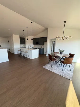 $458,000 | W5609 Tonys Way, Appleton, WI 54915