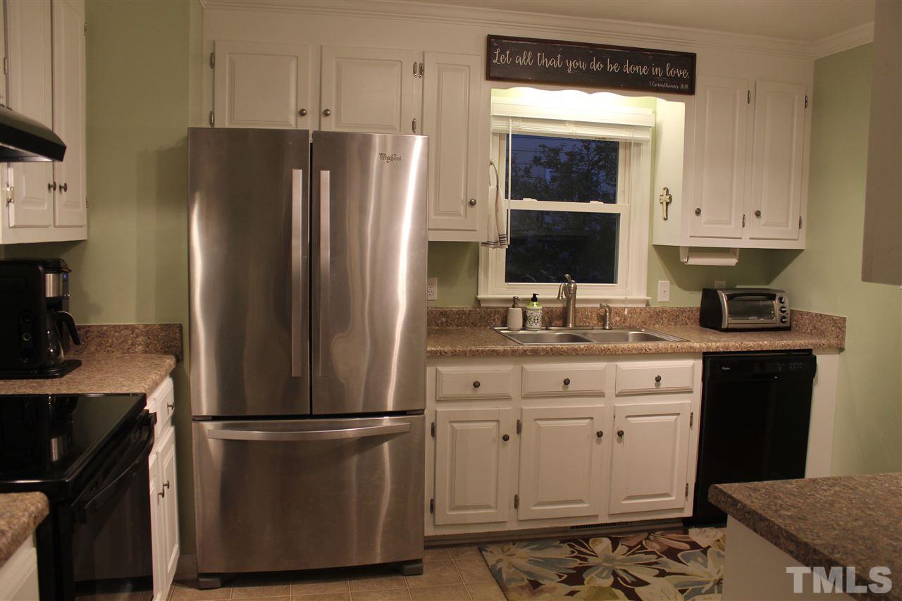 3905 Iron Horse Road Raleigh, NC 27616 - Photo 11 of 30