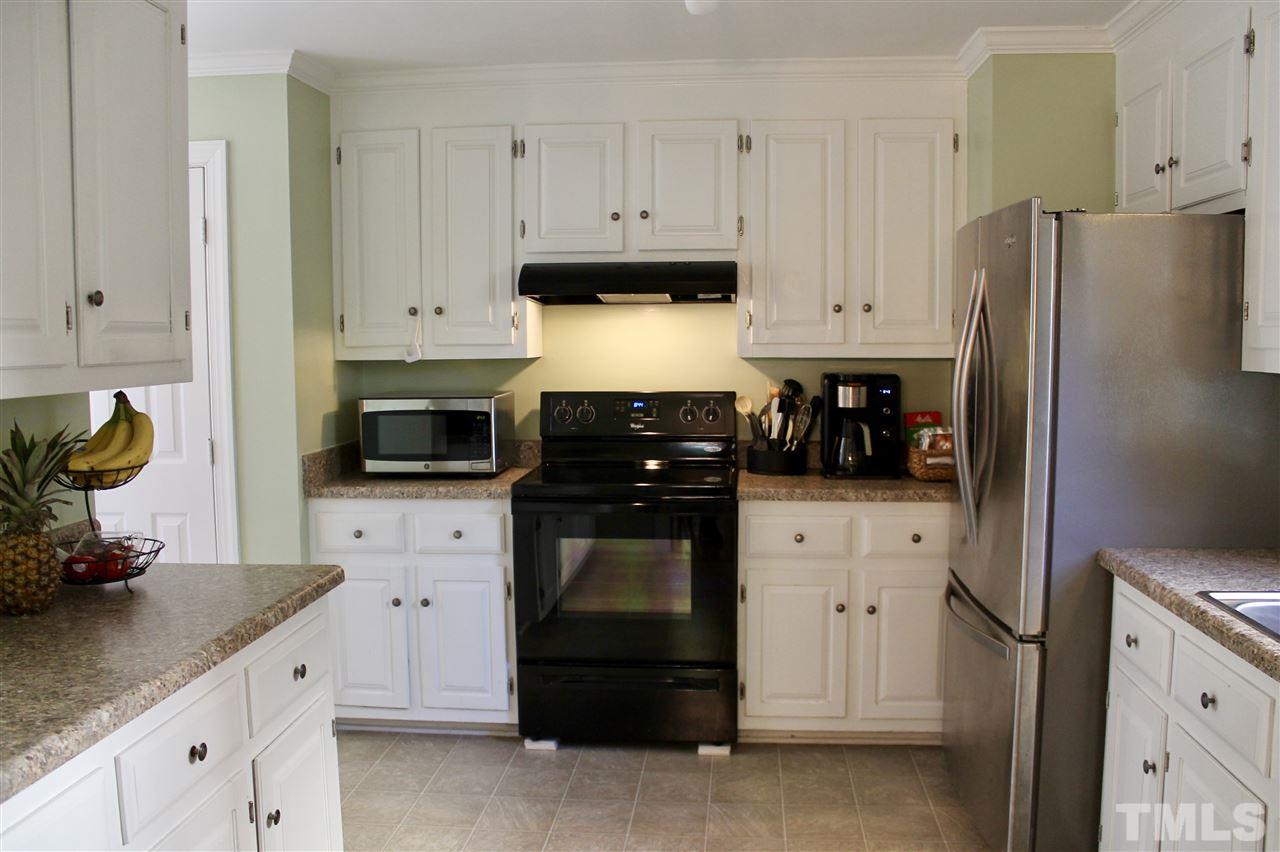 3905 Iron Horse Road Raleigh, NC 27616 - Photo 7 of 30