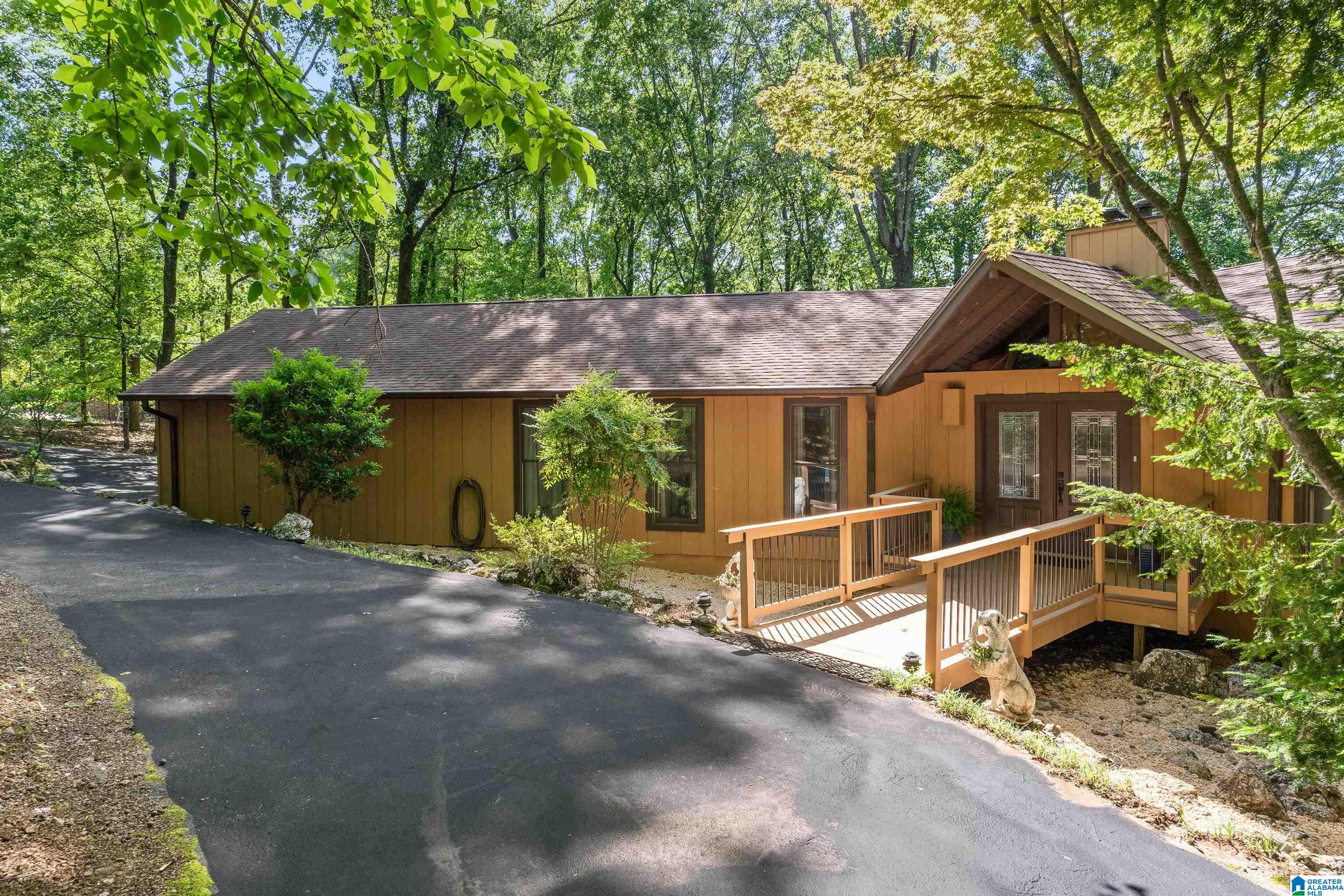 134 Highgate Hill Pelham, AL 35124 - Photo 2 of 52