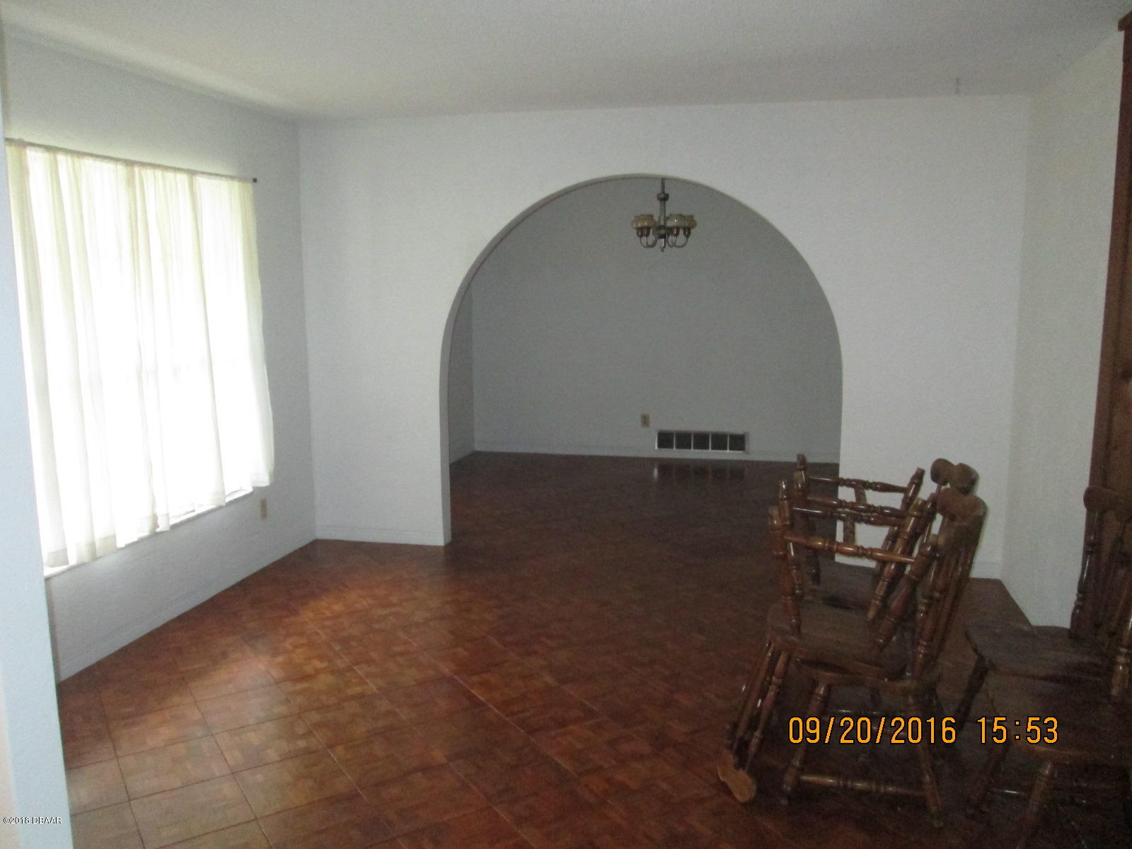 826 Reed Canal Road South Daytona, FL 32119 - Photo 4 of 12 liv & din rm