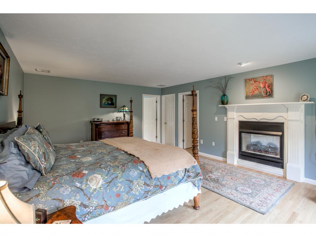 7 Chestnut Street Windham, NH 03087 - Photo 15 of 36