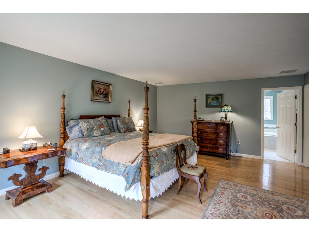 7 Chestnut Street Windham, NH 03087 - Photo 16 of 36