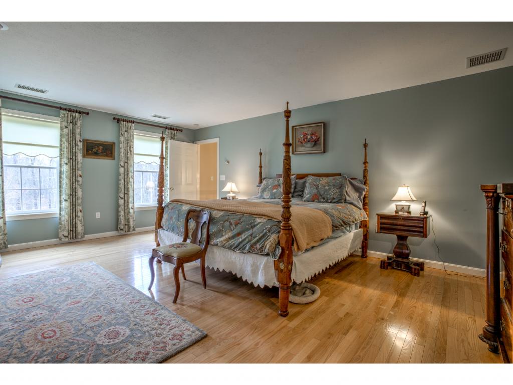 7 Chestnut Street Windham, NH 03087 - Photo 17 of 36