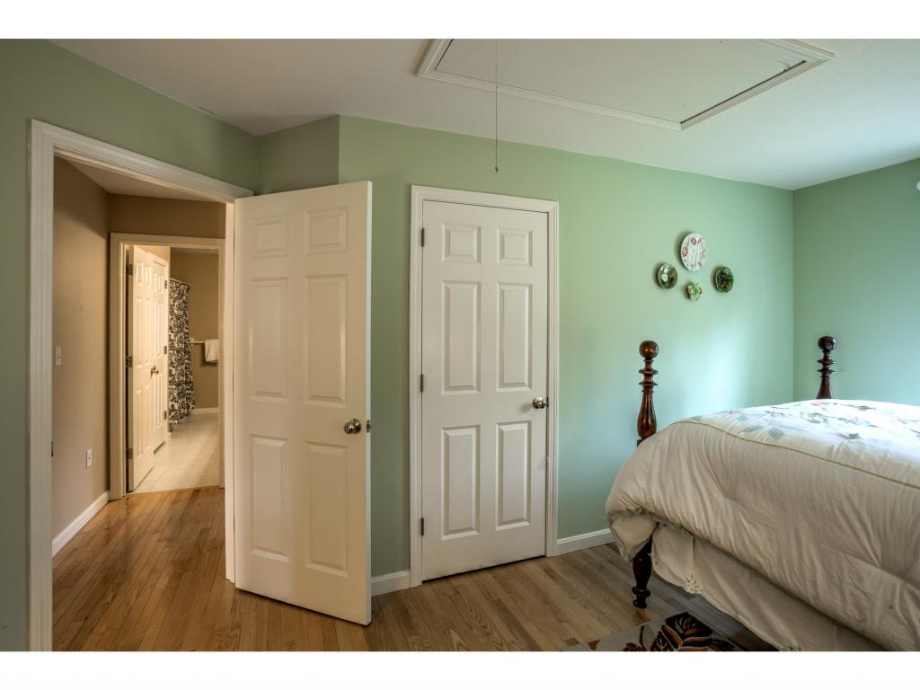 7 Chestnut Street Windham, NH 03087 - Photo 25 of 36