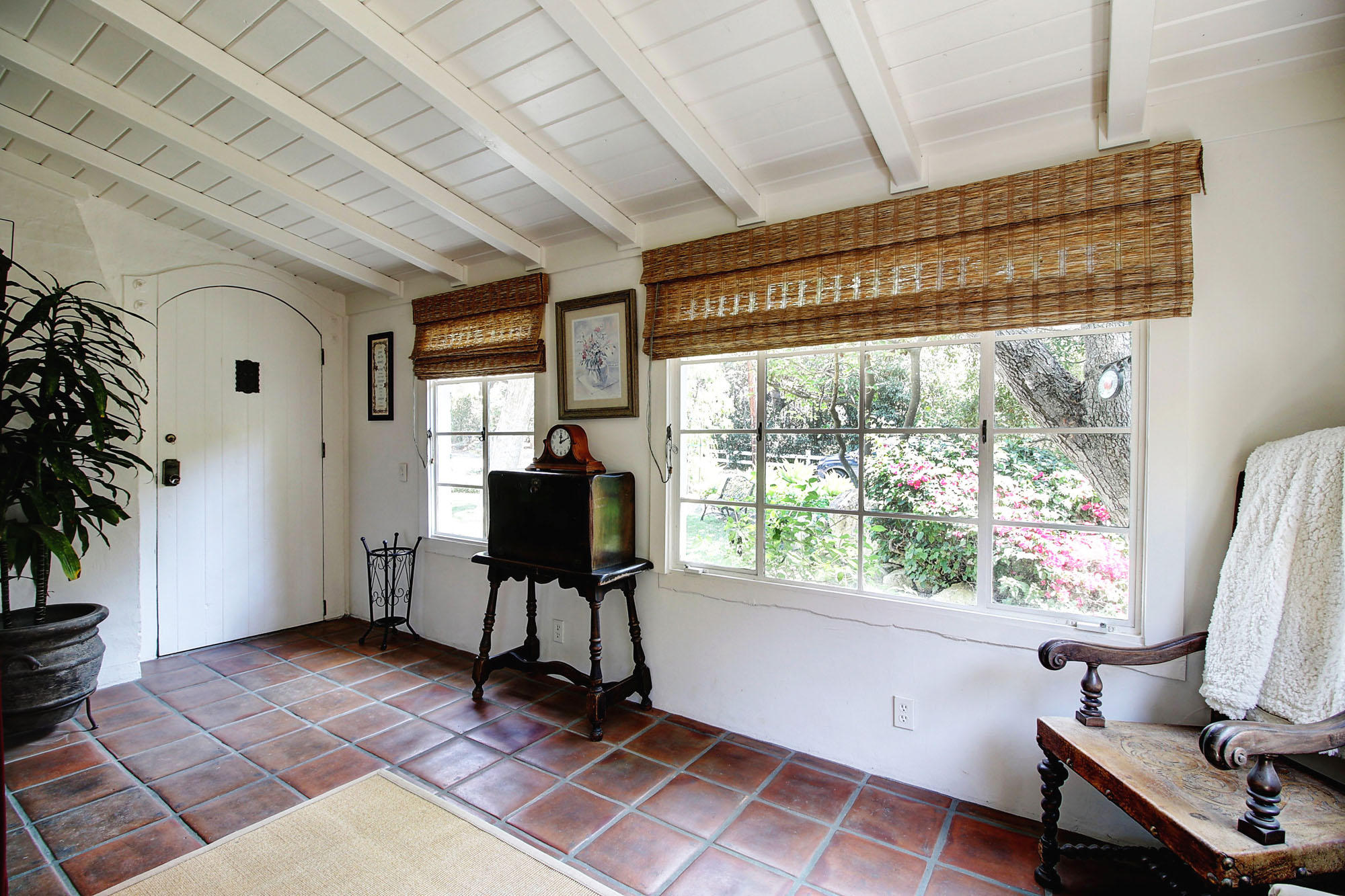 615 Romero Canyon Road Montecito, CA 93108 - Photo 5 of 24 Sunroom2_615 Romero Canyon