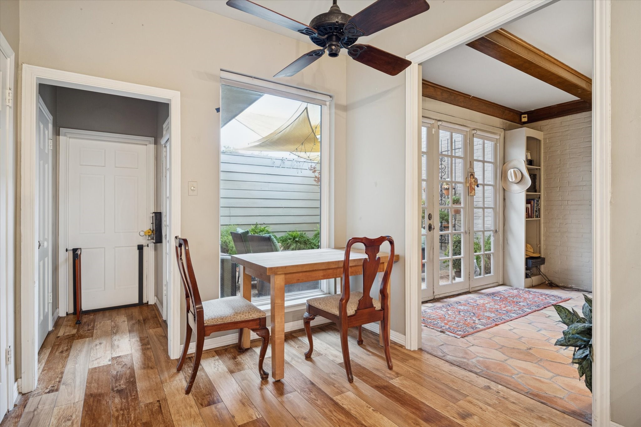 7525 Del Monte Drive Houston, TX 77063 - Photo 13 of 30 a view of a livingroom with furniture and a window
