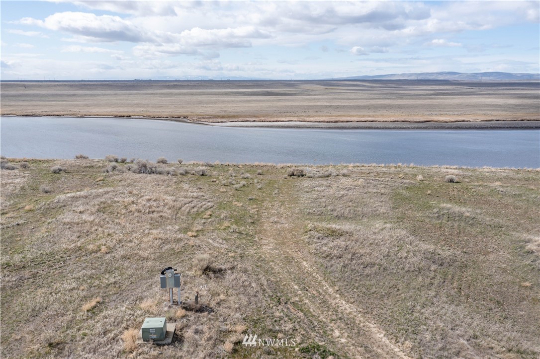 8930 Stonecrest Road Northeast Moses Lake, WA 98837 - Photo 13 of 21 Gallery Image 13
